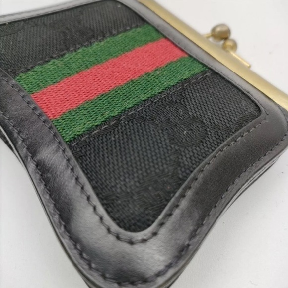 Gucci GG Supreme Change Purse - Picture 7 of 9